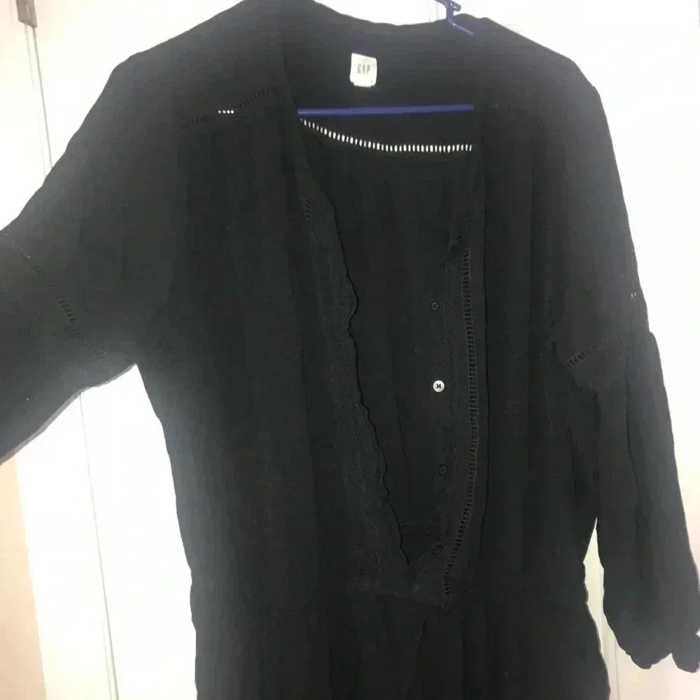 🧾 Black GAP Jumpsuit